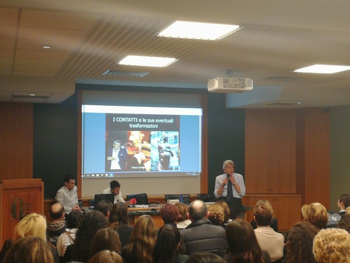 Imperia: 'LINK, il contatto e le sue trasformazioni', la relazione del prof. Franco Gorlero presentata oggi al Museo dell'Olivo Imperia: 'LINK, il contatto e le sue trasformazioni', la relazione del prof. Franco Gorlero presentata oggi al Museo dell'Olivo