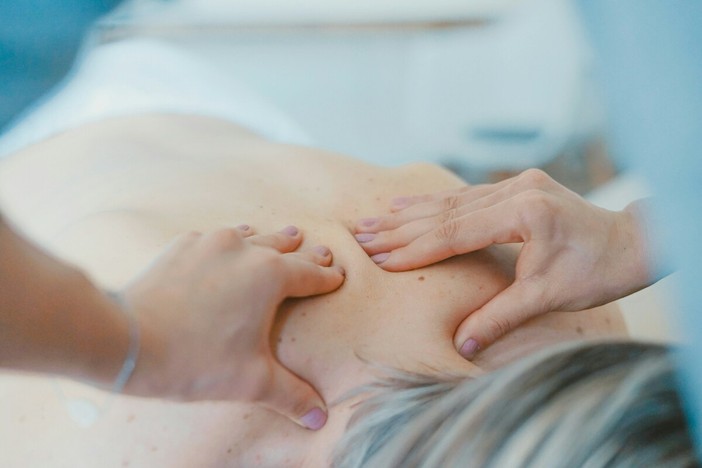 Fisioterapia a casa: un supporto per chi necessita di un percorso riabilitativo continuativo