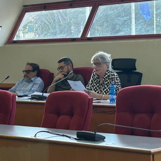 Taggia riconosce simbolicamente lo Stato di Palestina: approvata all’unanimità la mozione in Consiglio comunale Taggia riconosce simbolicamente lo Stato di Palestina: approvata all’unanimità la mozione in Consiglio comunale