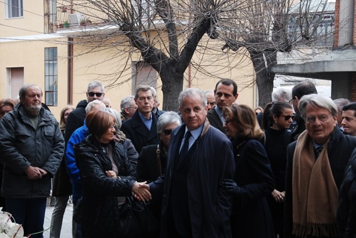 Imperia: numerosa e commossa la partecipazione ai funerali di Maria Teresa Ranzini Scajola Imperia: numerosa e commossa la partecipazione ai funerali di Maria Teresa Ranzini Scajola