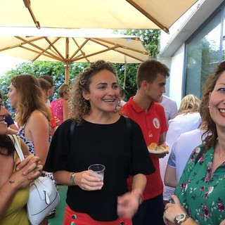 Per la Festa sociale della Rari Nantes Imperia, il brindisi giallorosso e le parole della Presidente Leone