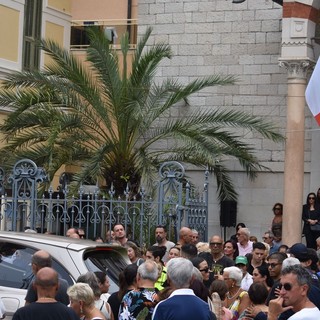 Caso Beatrice, il pediatra Ferrando: "I bambini parlano anche senza parole, dobbiamo imparare a vedere prima" Caso Beatrice, il pediatra Ferrando: "I bambini parlano anche senza parole, dobbiamo imparare a vedere prima"