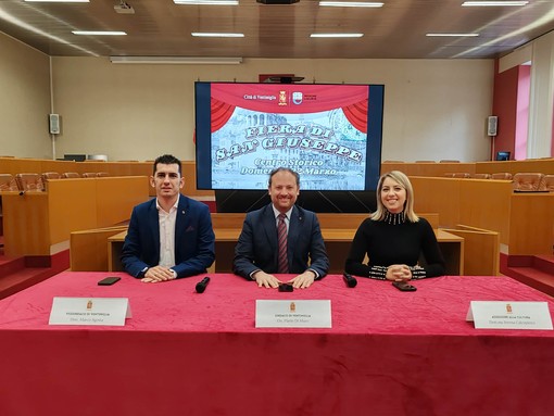 Commercio, tradizione e animazioni: nel centro storico di Ventimiglia torna la Fiera di San Giuseppe (Foto e video)