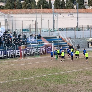 Calcio. Un'Imperia gagliarda strappa un punto al Città di Varese: finisce 1-1 al "Ciccione"