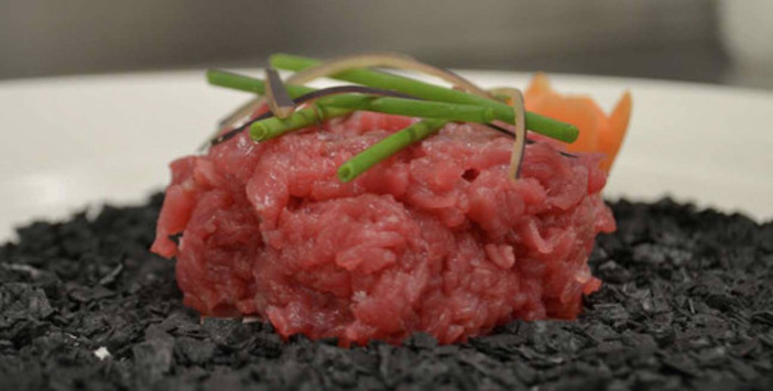 Pacchi famiglia di carne di Fassone di razza Piemontese etichettata da Coalvi dell'Azienda agricola Cappellino di Mondovì Pacchi famiglia di carne di Fassone di razza Piemontese etichettata da Coalvi dell'Azienda agricola Cappellino di Mondovì