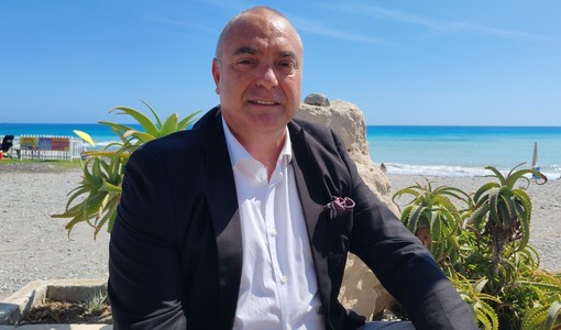 Vallecrosia al Mare, Perri: "Dopo Pasqua si parte con la sistemazione e la pulizia delle spiagge"