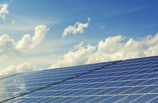 Transizione energetica e agroalimentare, dalla Camera di Commercio Riviere di Liguria un webinar gratuito sul "Parco Agrisolare" Transizione energetica e agroalimentare, dalla Camera di Commercio Riviere di Liguria un webinar gratuito sul "Parco Agrisolare"