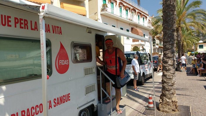 Sanremo: Fidas - Beach Volley, successo ed entusiasmo dei partecipanti al torneo e alle donazioni Sanremo: Fidas - Beach Volley, successo ed entusiasmo dei partecipanti al torneo e alle donazioni