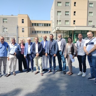 Forza Italia in visita al carcere di Sanremo: “Servono più agenti e meno sovraffollamento” (Video) Forza Italia in visita al carcere di Sanremo: “Servono più agenti e meno sovraffollamento” (Video)
