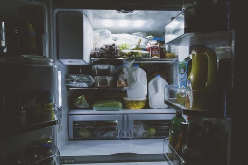 Qual è il miglior frigorifero side by side 4 porte? La guida alla scelta