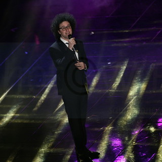 Simone Cristicchi a Sanremo racconta la seconda guerra mondiale: sabato al Teatro del Casinò con 'Mio nonno è morto in guerra'