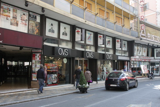 Sanremo: tentato furto da 200 euro al reparto profumeria dell'OVS, denunciate due minorenni Sanremo: tentato furto da 200 euro al reparto profumeria dell'OVS, denunciate due minorenni