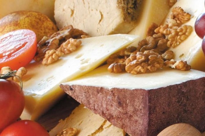 Aregai: questo pomeriggio un incontro sulle tome piemontesi organizzato dall'associazione 'Il meglio dei migliori formaggi'