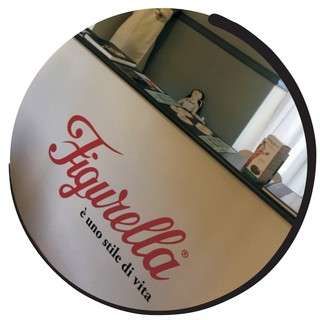 Vuoi rimetterti in forma dopo le festività Natalizie? Prendi un appuntamento da Figurella Sanremo, il centro dedicato alle donne, al benessere ed al dimagrimento localizzato