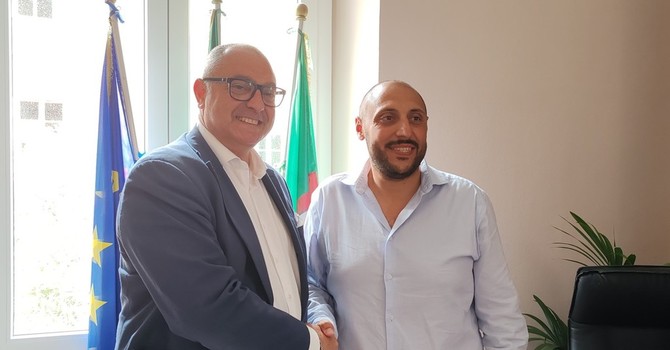 Vallecrosia al Mare, Perri: "Investiti oltre 300mila euro sugli asfalti, saranno realizzati entro la fine dell'anno 2026" Vallecrosia al Mare, Perri: "Investiti oltre 300mila euro sugli asfalti, saranno realizzati entro la fine dell'anno 2026"