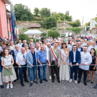 Inaugurata con una straordinaria partecipazione di ospiti la 71esima Fiera Nazionale della Nocciola di Cortemilia