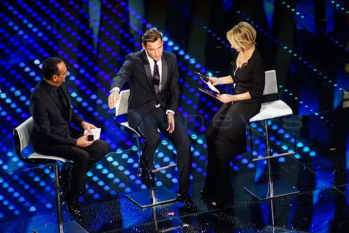 #Sanremo2017: Totti tutta la vita, un'ondata di freschezza e naturalezza sul palco dell'Ariston #Sanremo2017: Totti tutta la vita, un'ondata di freschezza e naturalezza sul palco dell'Ariston