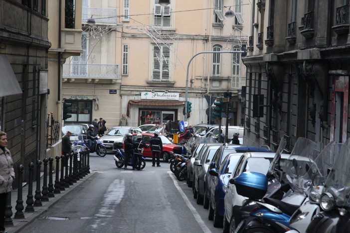 Sanremo: lettore lamenta il baccano di questa notte in via Zeffiro Massa Sanremo: lettore lamenta il baccano di questa notte in via Zeffiro Massa