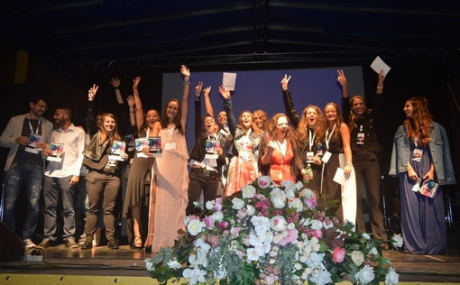 Notevole successo a Novara per la prima finale regionale di 'Area Sanremo Tour' (foto) Notevole successo a Novara per la prima finale regionale di 'Area Sanremo Tour' (foto)