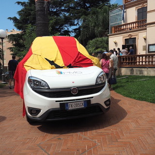 Taggia: un Fiat Doblò per i Servizi Sociali del Comune, la cerimonia per la consegna a Villa Boselli (FOTO e VIDEO)