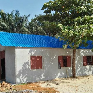 Imperia: continua il lavoro della "Matteo 4 U" in Sierra Leone. Franco Maragliotti: "Pronto il capannone che ospiterà l'officina"