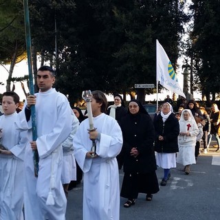 Diano Marina: le foto della celebrazione per Sant'Antonio Abate, tante le persone presenti