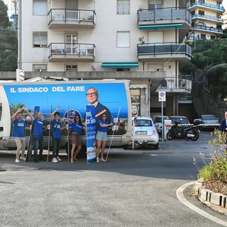 Elezioni Sanremo: la campagna di Rolando si conclude con uno spettacolo di flash mob per la città