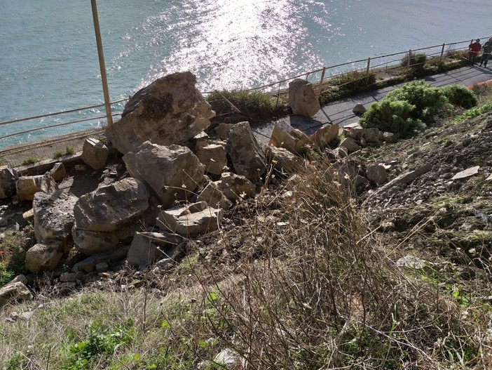 Diano Marina: frana e massi sulla 'incompiuta', Marco Perasso risponde al Sindaco ed al suo vice