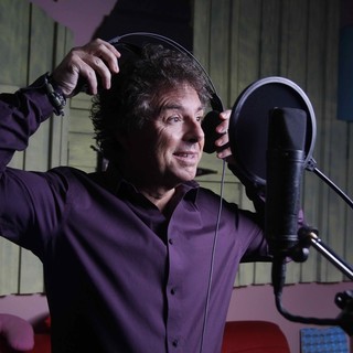 A Radio Onda Ligure Franco Fasano presenta il suo nuovo disco: “Mi va di cantarle così” A Radio Onda Ligure Franco Fasano presenta il suo nuovo disco: “Mi va di cantarle così”