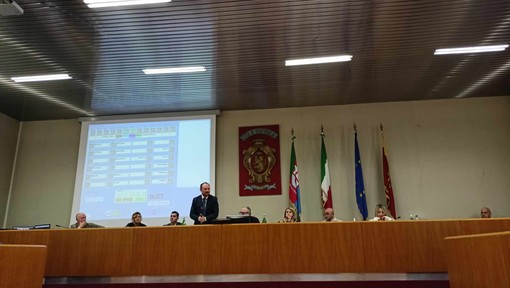 Palasalute a Ventimiglia, Di Muro: "Avviata la conferenza dei servizi" Palasalute a Ventimiglia, Di Muro: "Avviata la conferenza dei servizi"