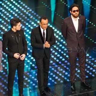 Stasera si decide il vincitore delle Nuove Proposte di #Sanremo2017