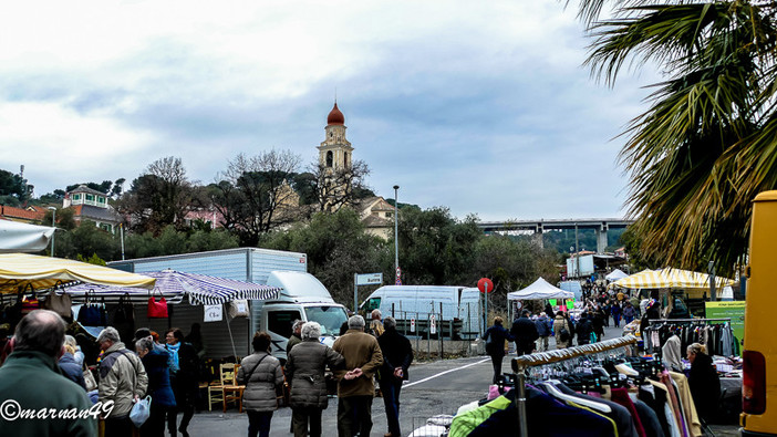 San Bartolomeo al Mare: tantissime persone per questo primo giorno di Festa della Candelora, le foto ed il video di un nostro lettore