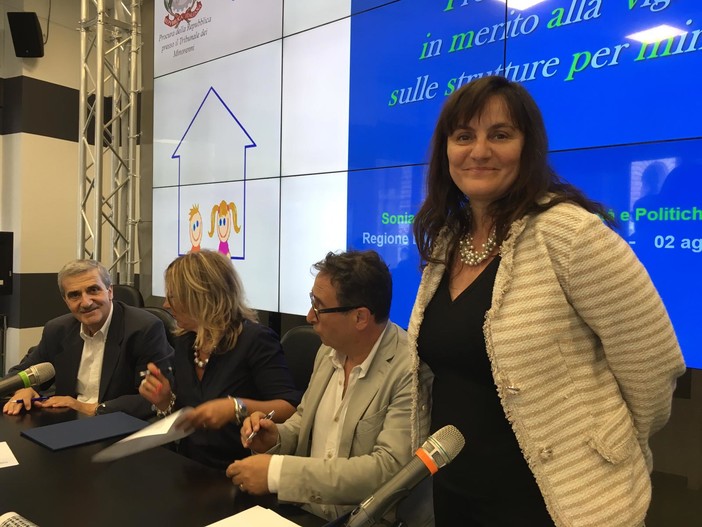 La firma del protocollo
