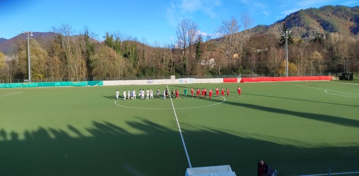 Calcio Eccellenza, Imperia battuta 2-1 dal Forza e Coraggio: non basta la rete di Giglio su rigore Calcio Eccellenza, Imperia battuta 2-1 dal Forza e Coraggio: non basta la rete di Giglio su rigore