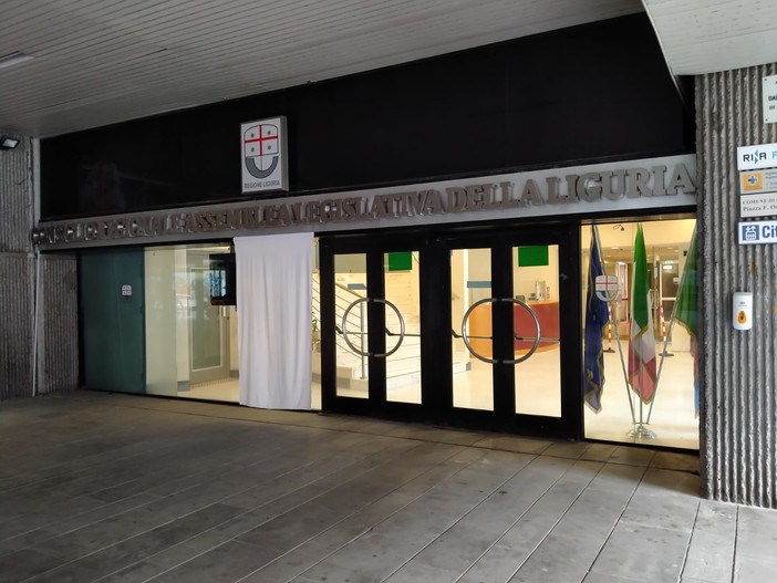 Anniversario morte Falcone, Piana: “Ricordiamo chi ha sacrificato la vita per difendere la legalità” Anniversario morte Falcone, Piana: “Ricordiamo chi ha sacrificato la vita per difendere la legalità”