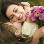 Festa della Mamma, il pensiero del Centro Aiuto alla Vita di Sanremo Festa della Mamma, il pensiero del Centro Aiuto alla Vita di Sanremo