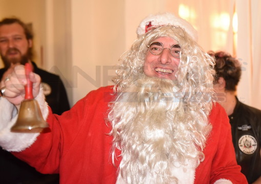 Sanremo: cena di saluti di fine anno dell’Harley &amp; Flowers, le foto di Tonino Bonomo