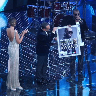 #Sanremo2016, Taricco: “Scenografia molto bella, ma non mi ha convinto la drammaturgia degli interventi tra una canzone e l'altra"