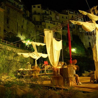Rocchetta Nevina: 'La bella addormentata nel bosco' sarà il tema dell'11° Festival delle Fiabe Rocchetta Nevina: 'La bella addormentata nel bosco' sarà il tema dell'11° Festival delle Fiabe