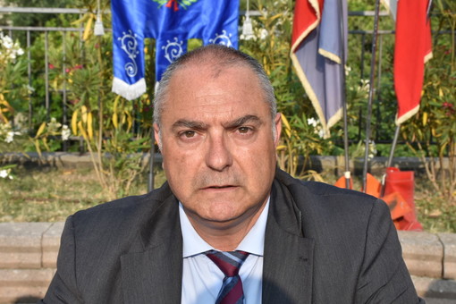 Vallecrosia, aggressione alla polizia locale. Il sindaco Perri: "Episodio grave" Vallecrosia, aggressione alla polizia locale. Il sindaco Perri: "Episodio grave"