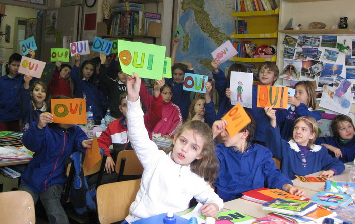 Fare Scuola: insegnamento della Lingua Straniera nel plesso San Pietro di Sanremo Fare Scuola: insegnamento della Lingua Straniera nel plesso San Pietro di Sanremo