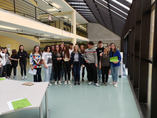 Bordighera: premiati gli studenti del Fermi-Polo-Montale partecipanti ai Giochi Matematici
