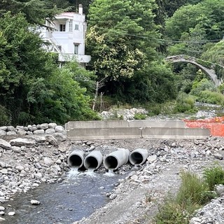 Molini di Triora: 'guado' in attesa del nuovo ponte, il sindaco risponde al Consigliere di opposizione Becciu