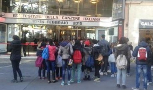 Gemellaggio tra l’Istituto Tecnico Turistico ‘Ruffini-Aicardi’ Sanremo e Istituto Tecnico Turistico ‘Grandis’ di Cuneo Gemellaggio tra l’Istituto Tecnico Turistico ‘Ruffini-Aicardi’ Sanremo e Istituto Tecnico Turistico ‘Grandis’ di Cuneo