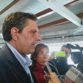 #ElezioniRegionali2015, Toti: Farinetti vota Paita solo per stima o per favori ricevuti? #ElezioniRegionali2015, Toti: Farinetti vota Paita solo per stima o per favori ricevuti?