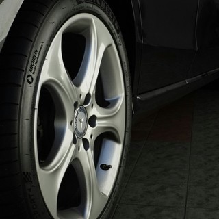 7 errori che stai facendo con i pneumatici auto (e che ti costano caro!) 7 errori che stai facendo con i pneumatici auto (e che ti costano caro!)