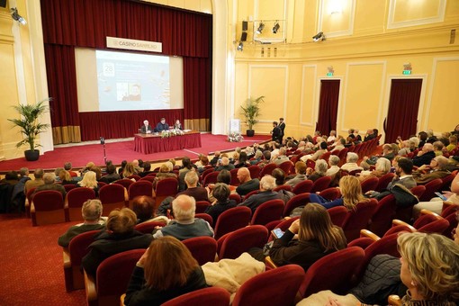 Sanremo: dopo il Cardinale Angelo Bagnasco, Gianluigi Nuzzi, Roberto Giacobbo, Paolo Mieli, ai Martedì Letterari