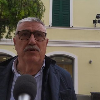 Diano Marina: accuse a Giacomo Chiappori. Il Sindaco si difende: "Mi avete preso per un barbone?" Diano Marina: accuse a Giacomo Chiappori. Il Sindaco si difende: "Mi avete preso per un barbone?"