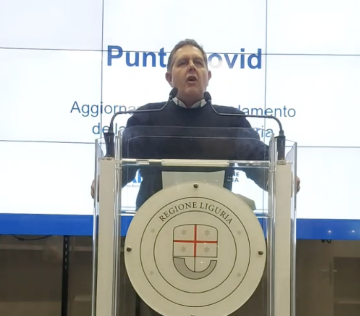 Coronavirus, presidente Toti: “Da domani al via linee vaccinazione ad accesso diretto se scadenza green pass entro 7 giorni”