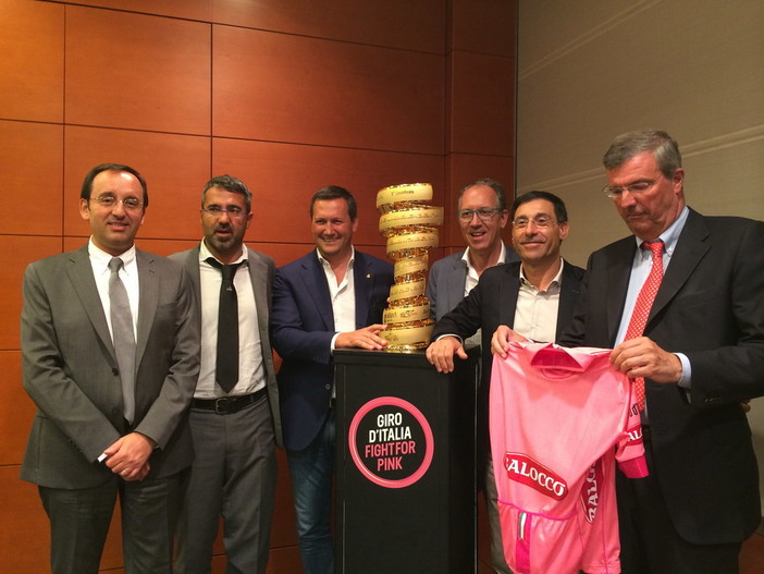 Giro d'Italia 2015: lunedì la presentazione, la cronometro a squadre arriverà nella zona di Pian di Nave Giro d'Italia 2015: lunedì la presentazione, la cronometro a squadre arriverà nella zona di Pian di Nave
